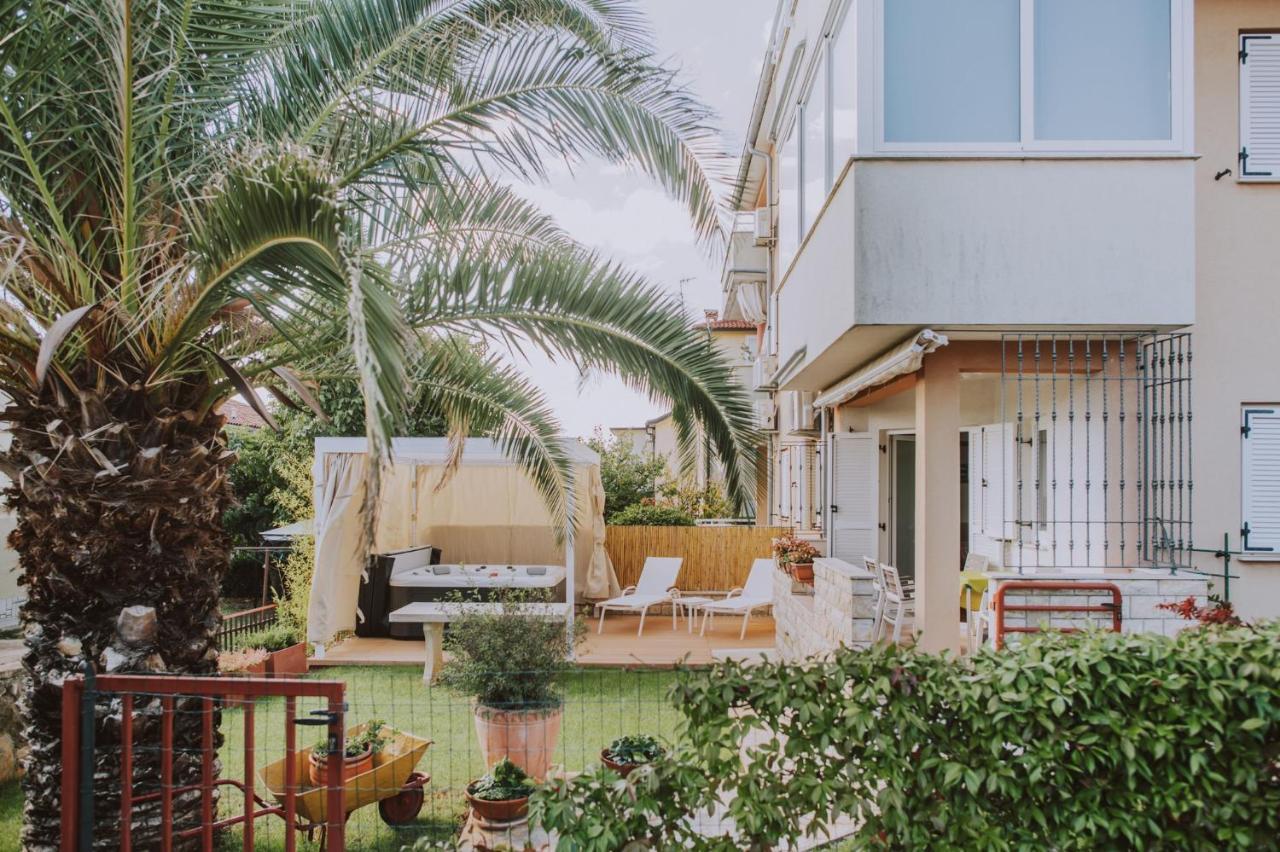 Apartman Hola Novigrad Istria Exterior foto